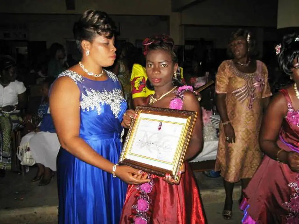 diplome-martine.akoko-006