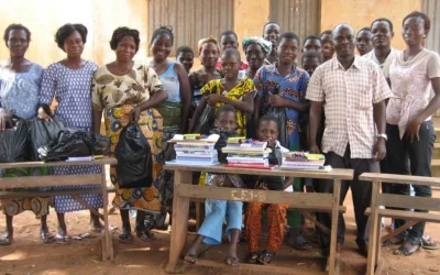 Remise des fournitures scolaires