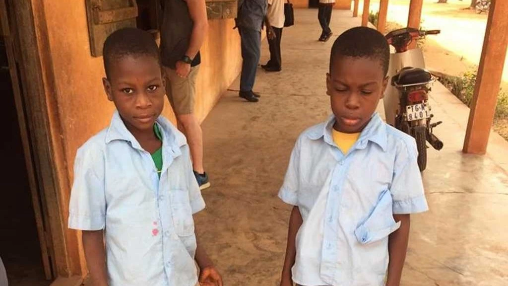 Les jumeaux intègrent le centre