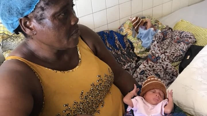 Visite et Dons au CHU de Lomé