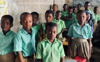 Visite des enfants dans les écoles